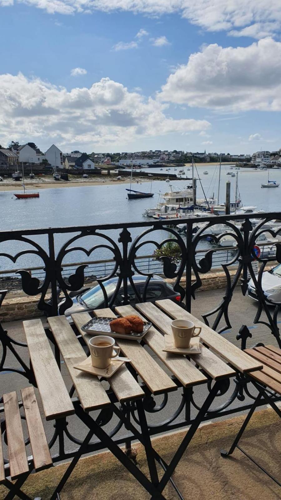 Anatoline Audierne Appart'Hotel Vue Mer - Sea & Harbor Stay Dış mekan fotoğraf